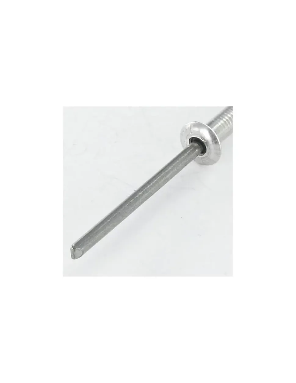 Cache Ecrou ou cache tête vis Tête hexagonale TH M8 nylon noir Sur plat 13 - 4000 pièces