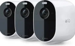 Caméra de vidéosurveillance sans fil Arlo Essential Spotlight 1080p blanche, lot de 3