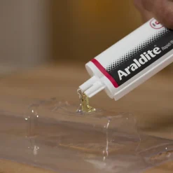 Colle haute performance epoxy à prise rapide Araldite matériaux 24 ml