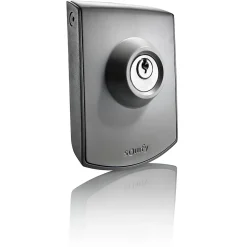 Commutateur à clé Somfy 2400597 IP54 pour motorisation de portail et garage