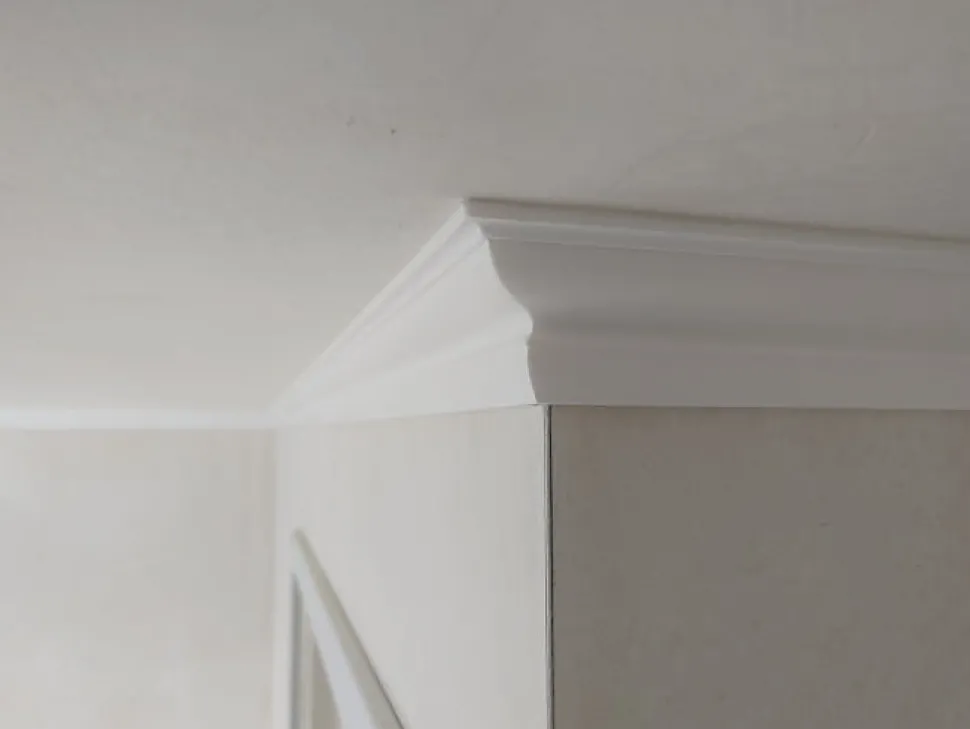 CX111 Corniche Plafond Orac Decor - 2,5x1,5x200cm (h x p x L) - moulure décorative polymère Carton complet