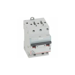 407838 Disjoncteur Tripolaire 16a - 3p Courbe C - 6/10ka - à Vis - Legrand Dx3