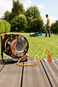 Enrouleur de jardin Diall 22/3M H05VVF 3G1 5mm²