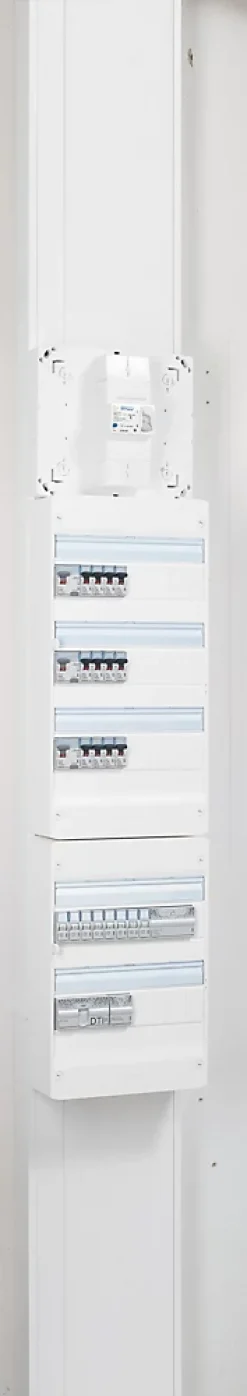 Gaine technique de logement Legrand.