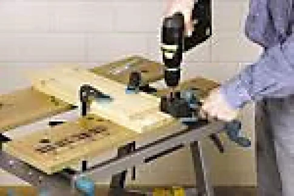 Guide de perçage pour l'assemblage avec tourillons Wolfcraft ø6/8/10 mm