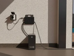 Kit panneau solaire Plug and Play + batterie de stockage - 425 W - LUMINOSER