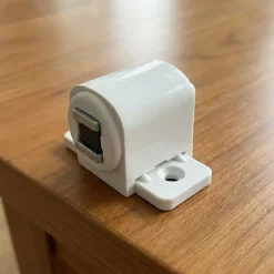 Loqueteau réglable Diall coloris blanc charge supportée 4 kg
