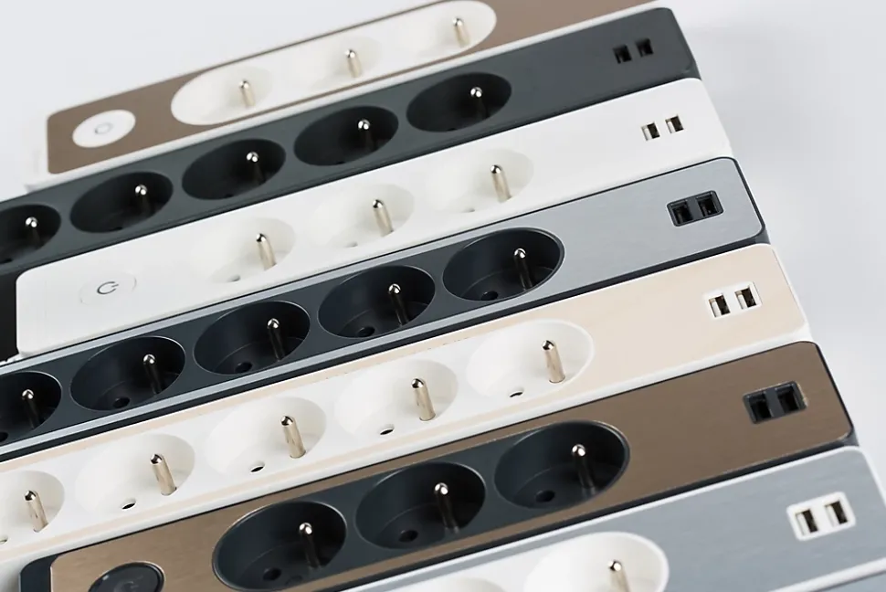 Multiprise 5 prises Schneider Electric Odace anthracite 3 m