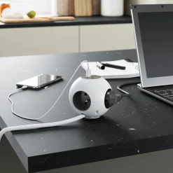 Multiprise 4 prises + 2 USB Jacobsen 1.5 m forme cube