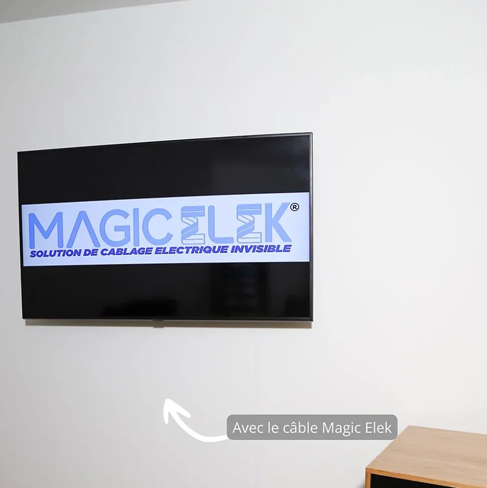 Pack avec câble ultra-plat Magic Elek 3 lignes 10M 16A 3500W
