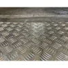 Plaque Aluminium Strié, ép. 2/3mm, Hauteur 15cm x Largeur 10cm