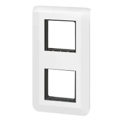 Plaque de finition 2x2 modules Legrand Mosaïc 0 994 73 coloris blanc l.153 x P.9 x H.82 mm