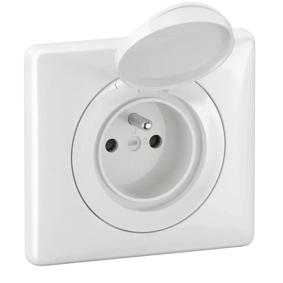 Prise de courant avec terre Legrand Céliane IP44 complet blanc