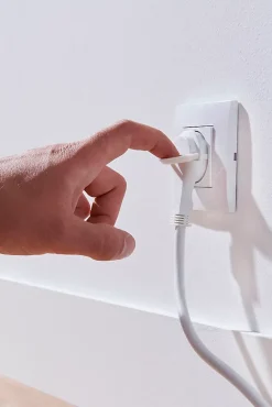 Rallonge intérieur H05VV-F Diall 3 x 1.5 mm² 3m + prise blanc