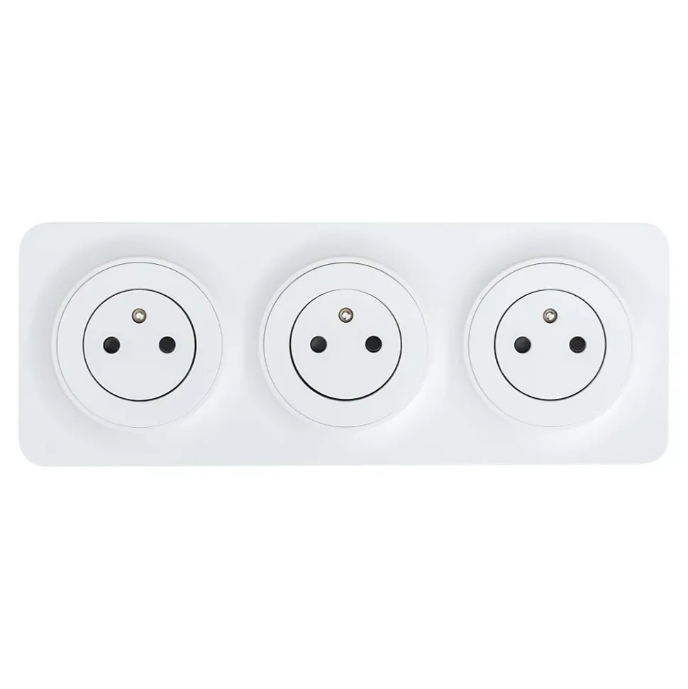 Triple prise avec terre prêt câblée Jacobsen Espen blanc composable