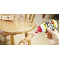 UHU Colle à bois express - Plus forte que le bois, résistante à l'humidité, embout de précision, transparente, biberon 250g