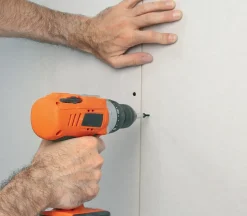 Vis Auto Perceuse 45 mm Semin - Fixation des Plaques de Plâtre sur l'Ossature - Intérieur - Boîte de 1000 Pièces (Lot de 5000)